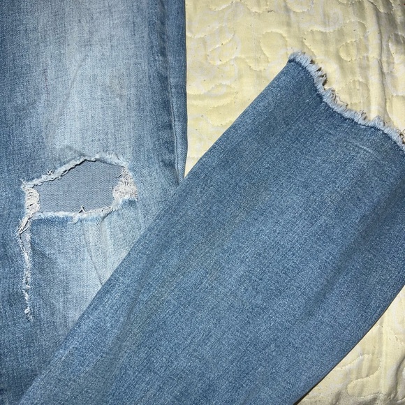 Boot cut - Picture 6 of 6